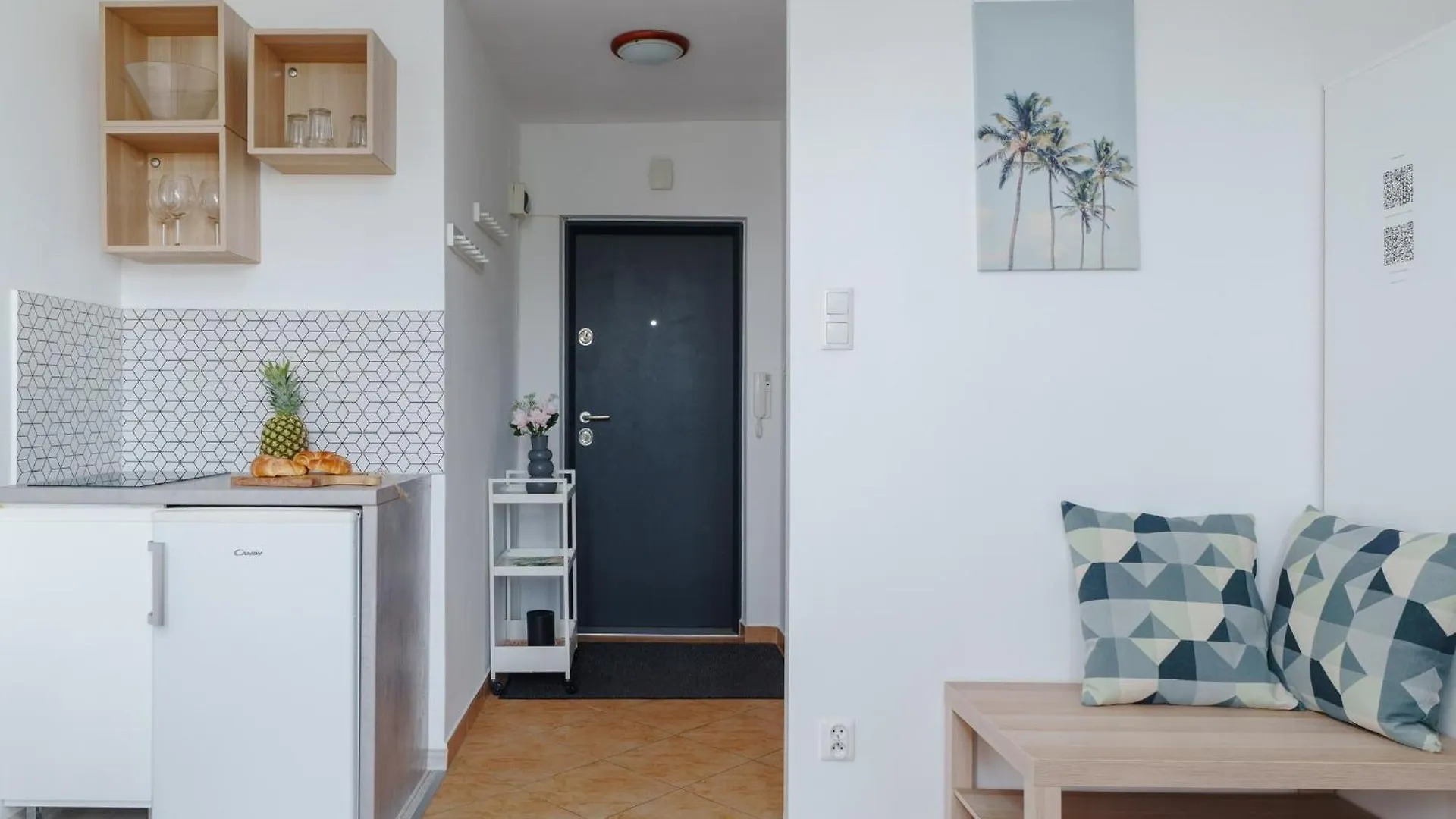 Warsaw City Heart Luxury Apartment At The Metro