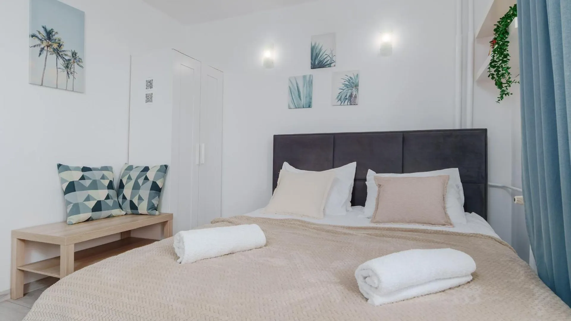 Warsaw City Heart Luxury Apartment At The Metro